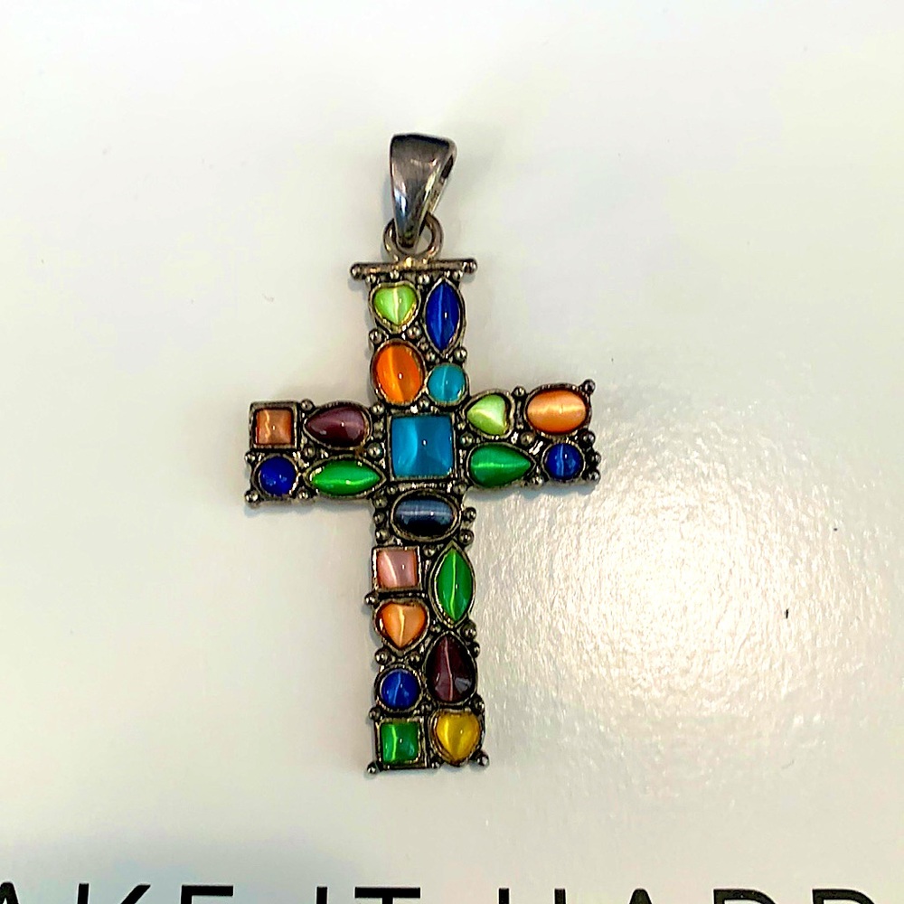 Multi-color glass stone pendant.